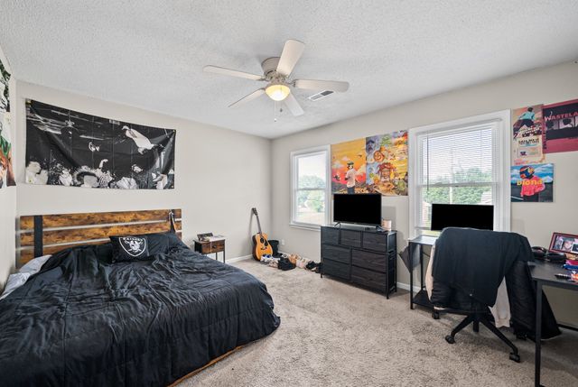 3311 Mallard Dr, Clarksville, TN 37042