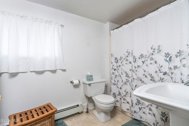 31 Corning Street, Colonie, NY 12205