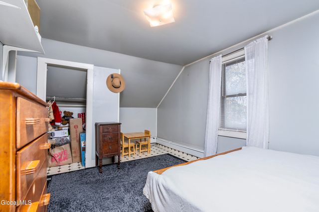 31 Corning Street, Colonie, NY 12205