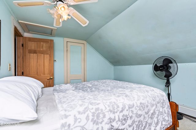 31 Corning Street, Colonie, NY 12205