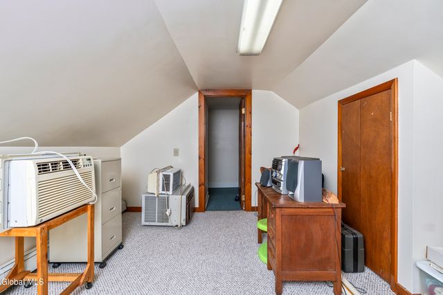 31 Corning Street, Colonie, NY 12205