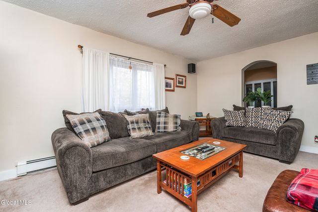 31 Corning Street, Colonie, NY 12205