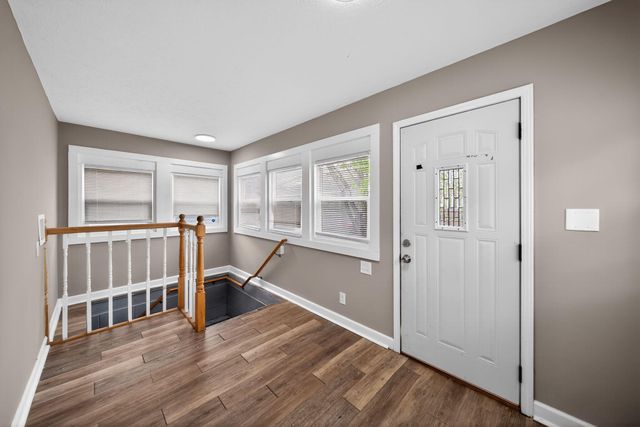 2410 AVENUE A, Council Bluffs, IA 51501