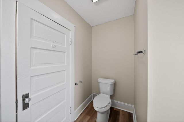 2410 AVENUE A, Council Bluffs, IA 51501