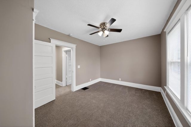2410 AVENUE A, Council Bluffs, IA 51501