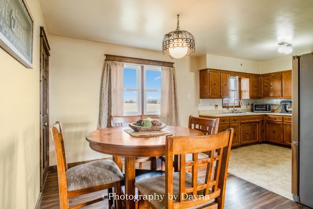 7621 E 3000s Road, St. Anne, IL 60964