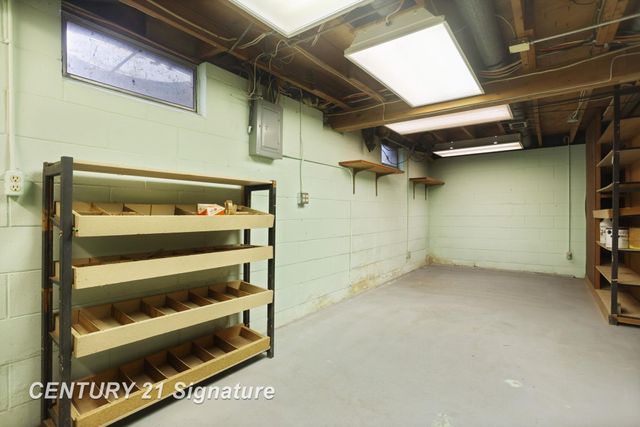 3030 Brockton Place, Saginaw, MI 48602