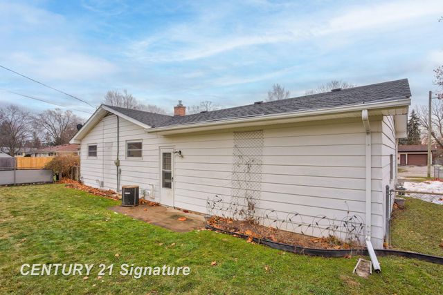 3030 Brockton Place, Saginaw, MI 48602