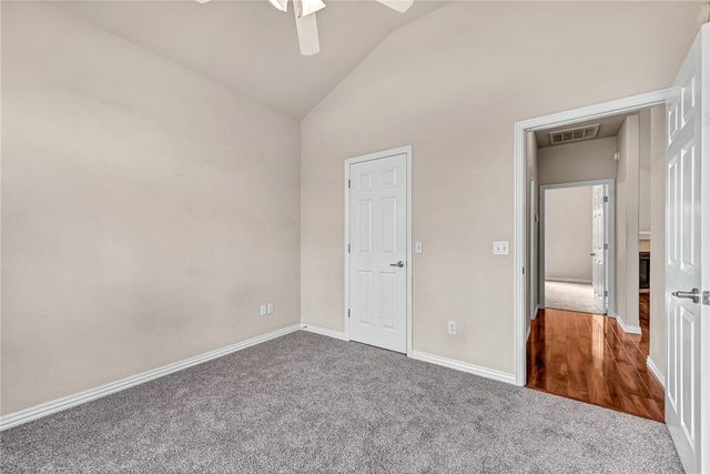 17 Cumbrian Drive, Bella Vista, AR 72714