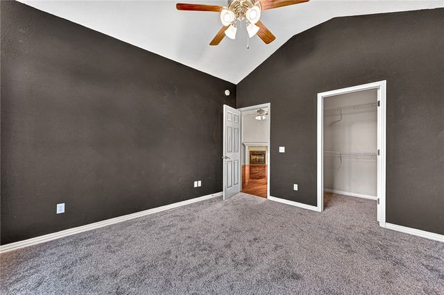 17 Cumbrian Drive, Bella Vista, AR 72714