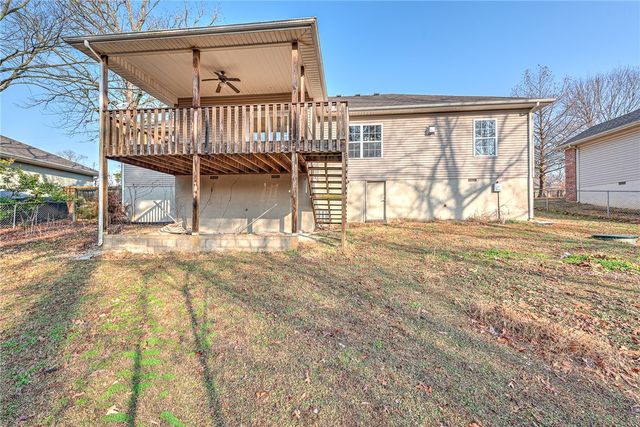 17 Cumbrian Drive, Bella Vista, AR 72714