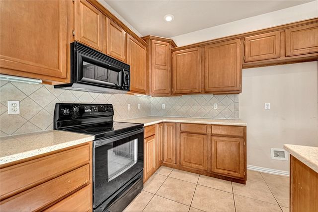 17 Cumbrian Drive, Bella Vista, AR 72714