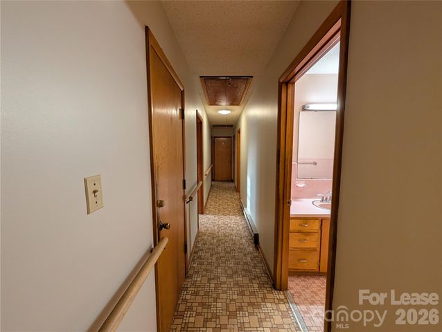 805 Edgewood Road, Bessemer City, NC 28016