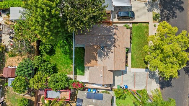 7420 Caldus Avenue, Van Nuys, CA 91406
