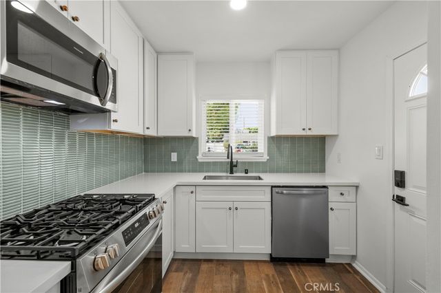 7420 Caldus Avenue, Van Nuys, CA 91406