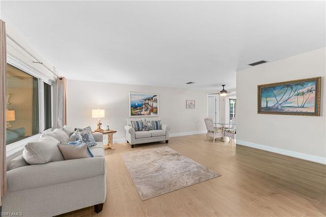 2151 Cape WAY, North Fort Myers, FL 33917