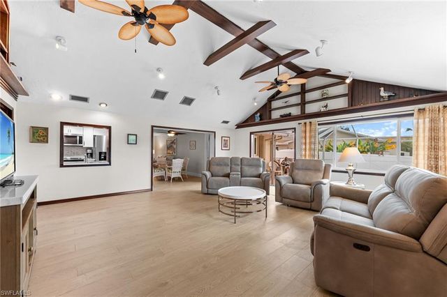 2151 Cape WAY, North Fort Myers, FL 33917