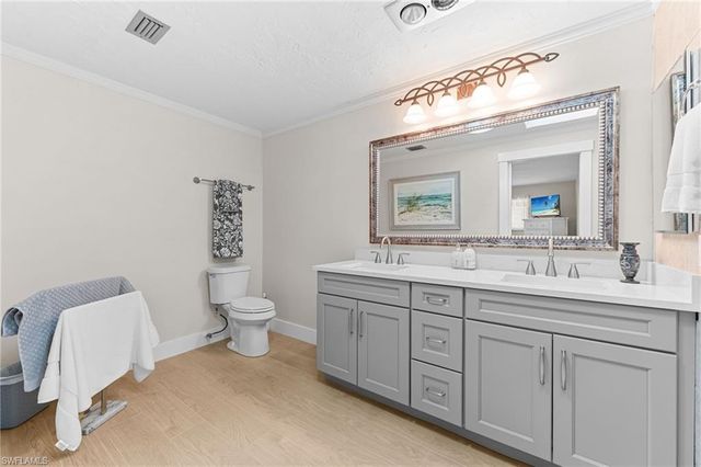 2151 Cape WAY, North Fort Myers, FL 33917