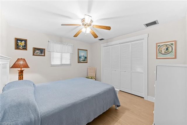 2151 Cape WAY, North Fort Myers, FL 33917