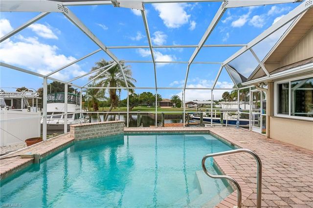 2151 Cape WAY, North Fort Myers, FL 33917