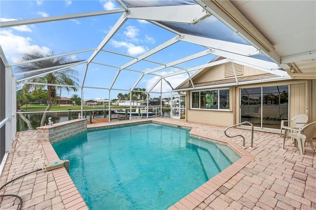 2151 Cape WAY, North Fort Myers, FL 33917