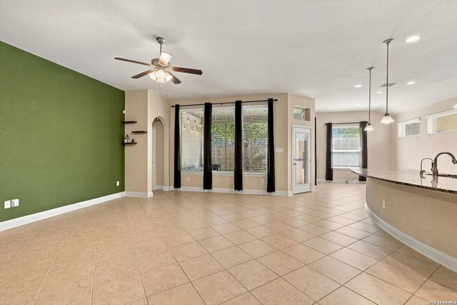 2904 MISTYWOOD LN, Schertz, TX 78108