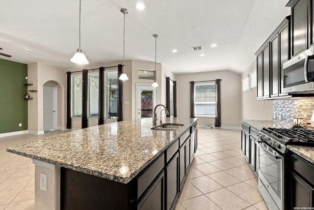 2904 MISTYWOOD LN, Schertz, TX 78108