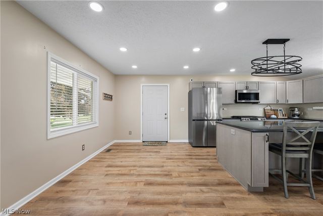 3845 Clark Street SW, Massillon, OH 44646