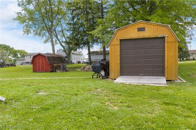 3845 Clark Street SW, Massillon, OH 44646