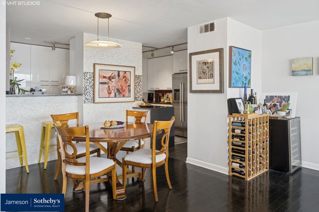 330 W Diversey Parkway 1907-09, Chicago, IL 60657
