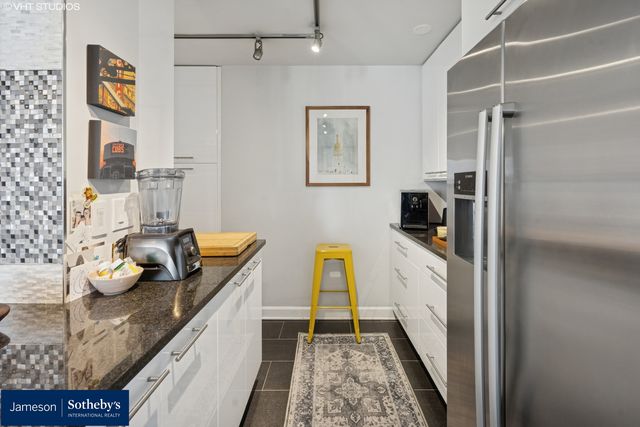 330 W Diversey Parkway 1907-09, Chicago, IL 60657