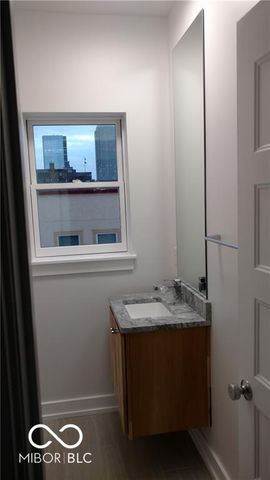 829 N Pennsylvania Street 2B, Indianapolis, IN 46204