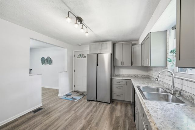 5779 Wolfpen Pleasant Hill Road, Miami Twp, OH 45150