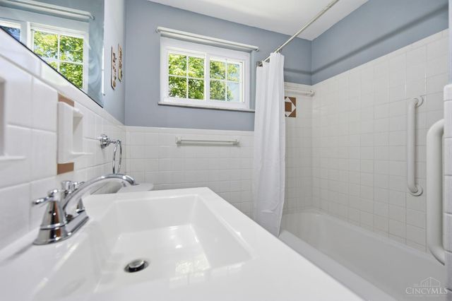 5779 Wolfpen Pleasant Hill Road, Miami Twp, OH 45150