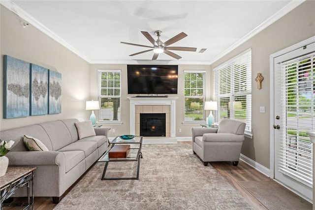 234 Adams Pointe Blvd. 10, Adams Twp, PA 16046