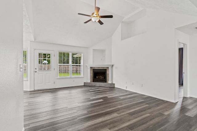 968 S Redwood Street, Nixa, MO 65714