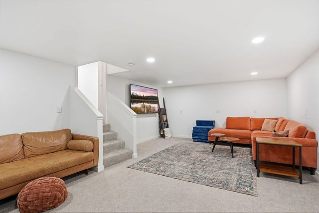 365 SE 5th Street, Bend, OR 97702