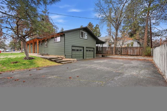 365 SE 5th Street, Bend, OR 97702
