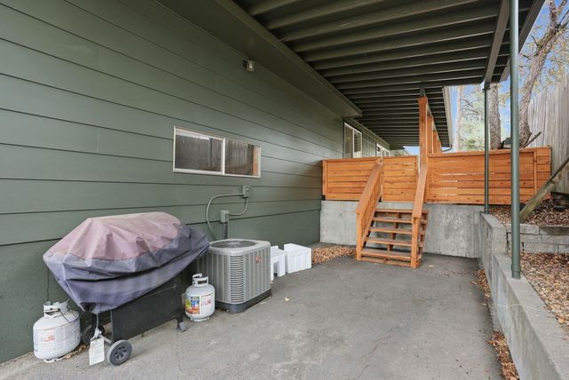 365 SE 5th Street, Bend, OR 97702