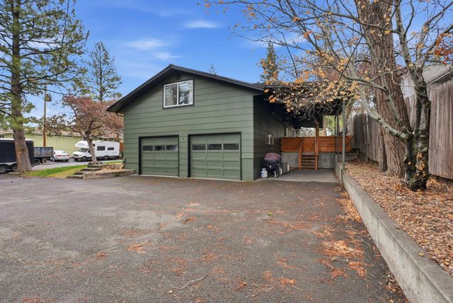 365 SE 5th Street, Bend, OR 97702