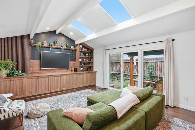 365 SE 5th Street, Bend, OR 97702