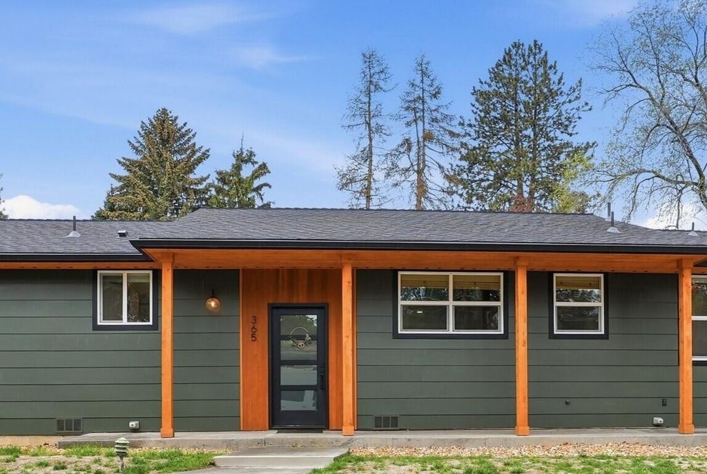 365 SE 5th Street, Bend, OR 97702