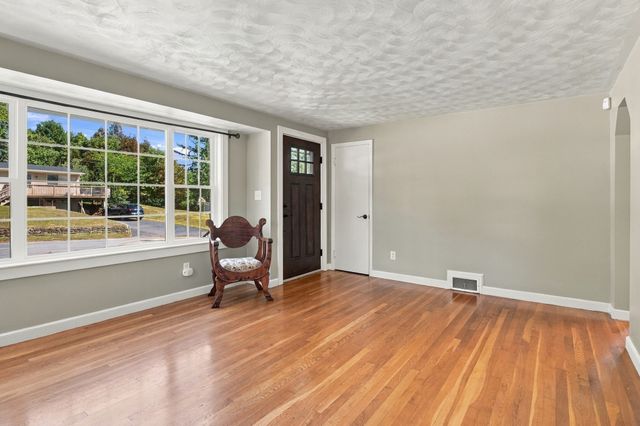 6 Danielian Drive, West Boylston, MA 01583