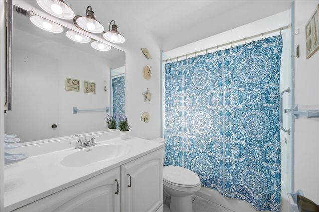 2217 LAUREN DRIVE, Largo, FL 33774