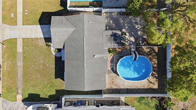 2217 LAUREN DRIVE, Largo, FL 33774