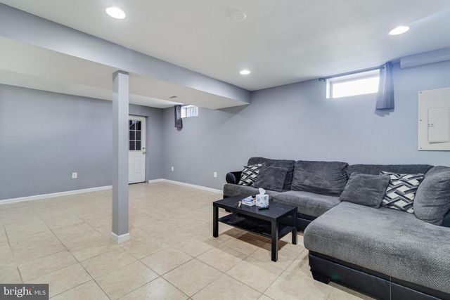 8302 CLIMBING FERN CT, Bowie, MD 20715