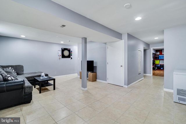 8302 CLIMBING FERN CT, Bowie, MD 20715