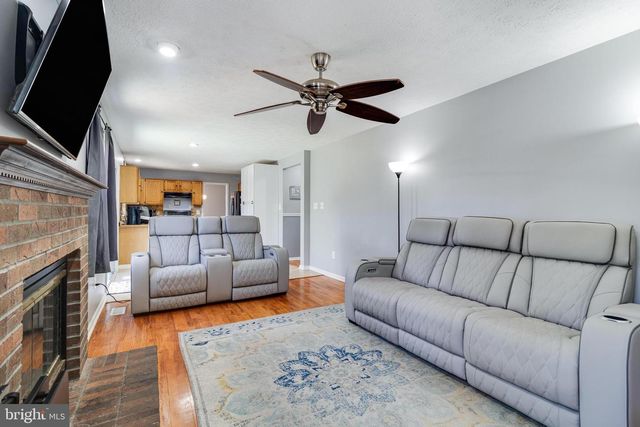 8302 CLIMBING FERN CT, Bowie, MD 20715