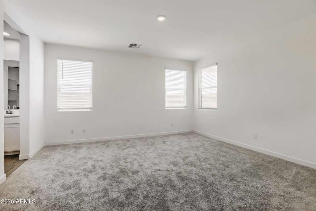 Image 9 of property listing at 15759 W WILLIAMS Street, Goodyear, AZ 85338