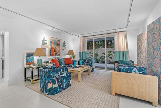 226 Brazilian Avenue 1a, Palm Beach, FL 33480